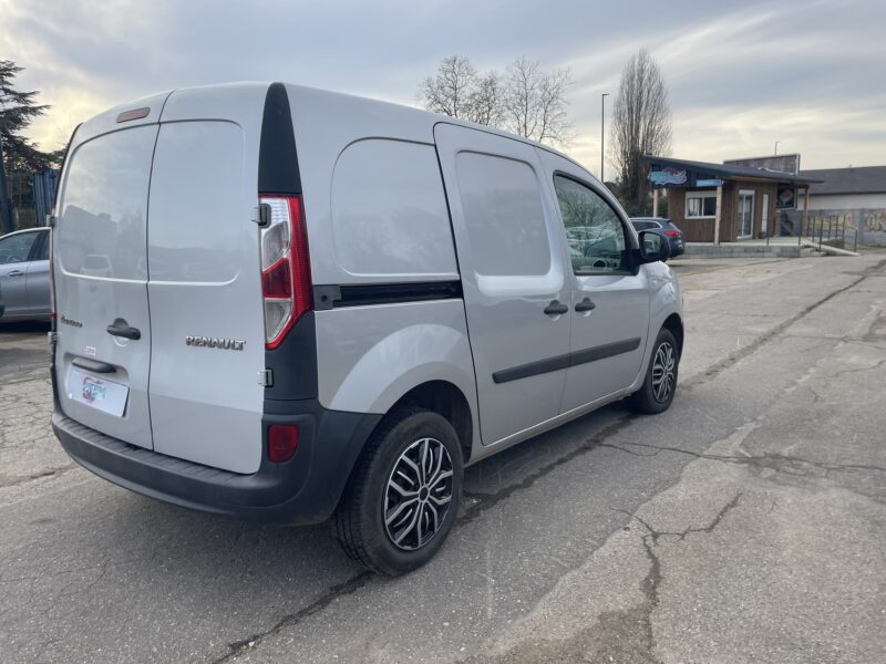 <h1>RENAULT KANGOO Express 2016</h1> » />
                                    </div>
                                                                    <div class=