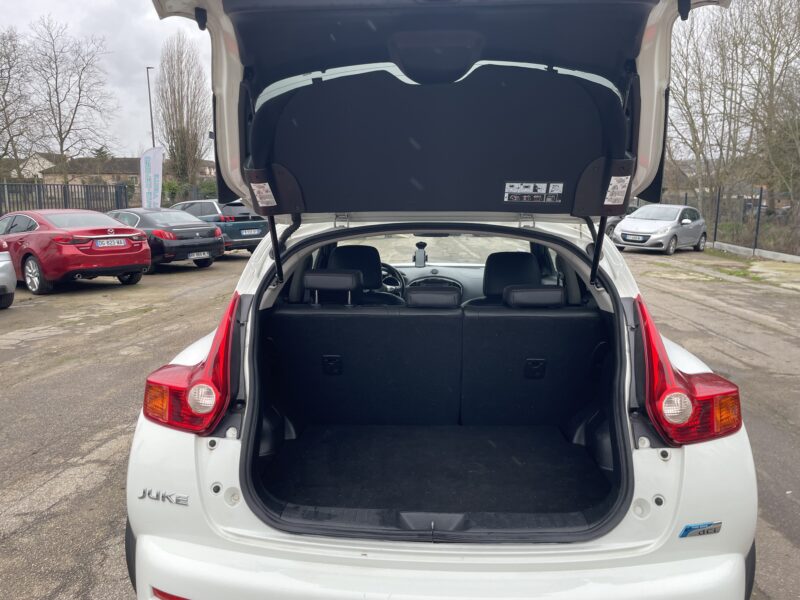 <h1>NISSAN JUKE 2011</h1>