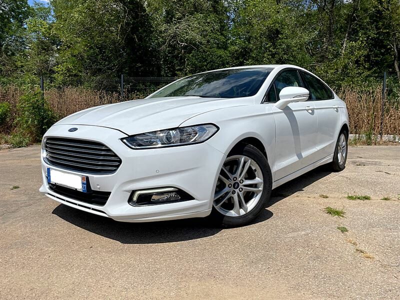 <h1>FORD MONDEO 2017</h1>