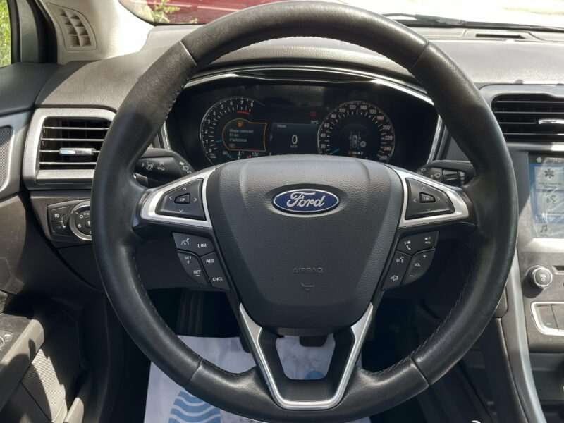 <h1>FORD MONDEO 2017</h1>