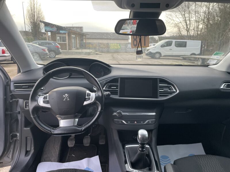 <h1>PEUGEOT 308 II 2016</h1>