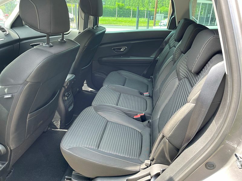 <h1>RENAULT SCENIC IV 2019</h1>