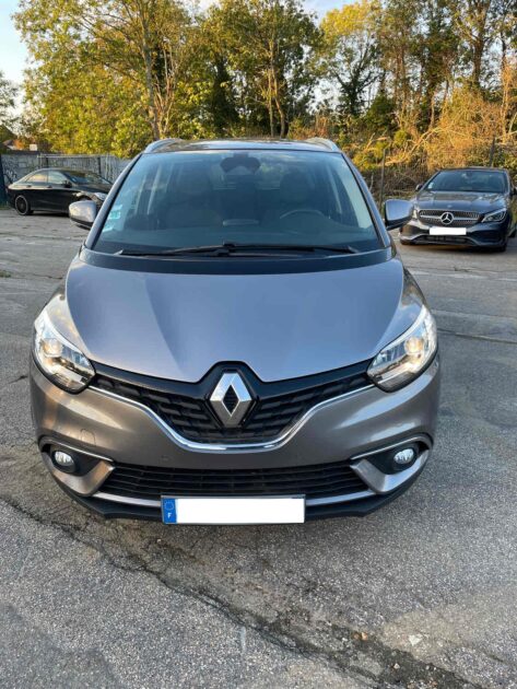 <h1>RENAULT MEGANE SCENIC 2018</h1>