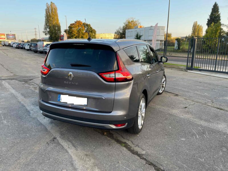 <h1>RENAULT MEGANE SCENIC 2018</h1>