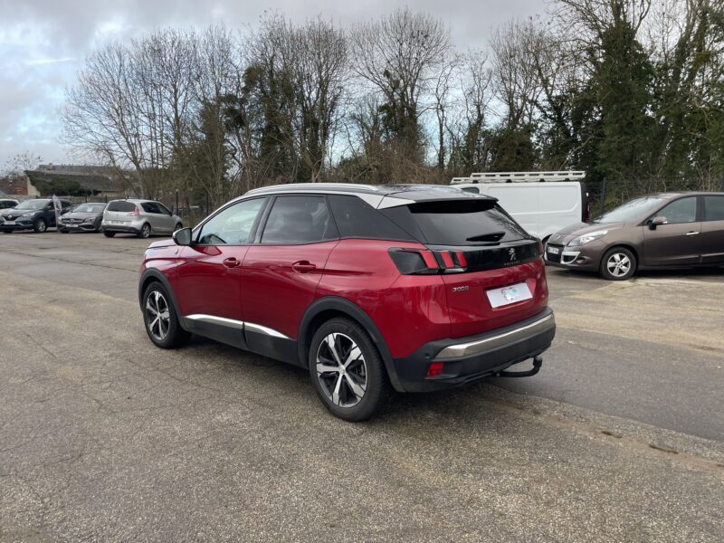 <h1>PEUGEOT 3008 SUV 2019</h1>