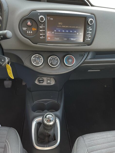 <h1>TOYOTA YARIS 2019</h1>