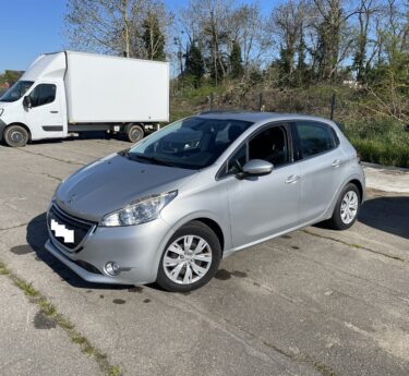 PEUGEOT 208 1.6 EHDI 92CH BLUE LION BUSINESS PACK