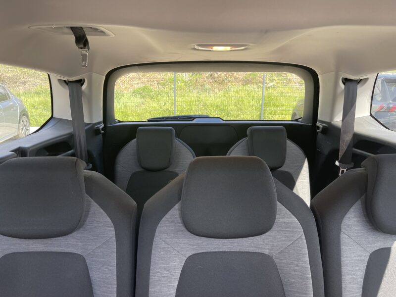 <h1>CITROEN C4 PICASSO 7 PLACE BLUEHDI 120CH</h1>