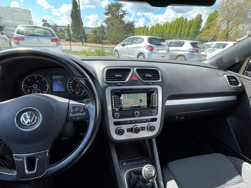 <h1>VOLKSWAGEN EOS 2014</h1>