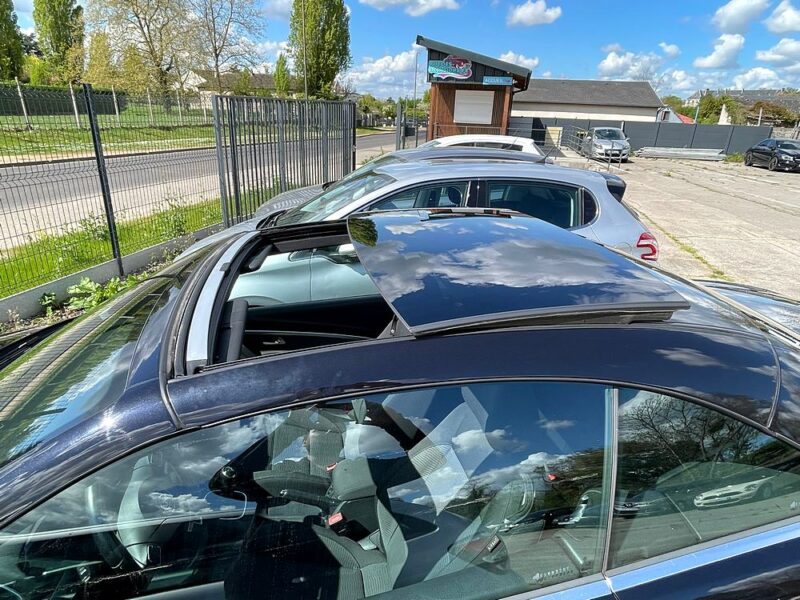 <h1>VOLKSWAGEN EOS 2014</h1>