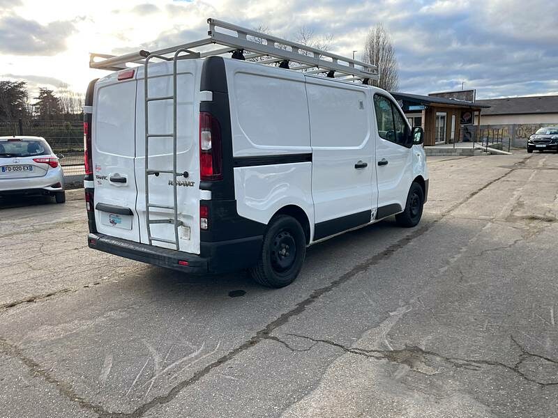 <h1>RENAULT TRAFIC  3 </h1>