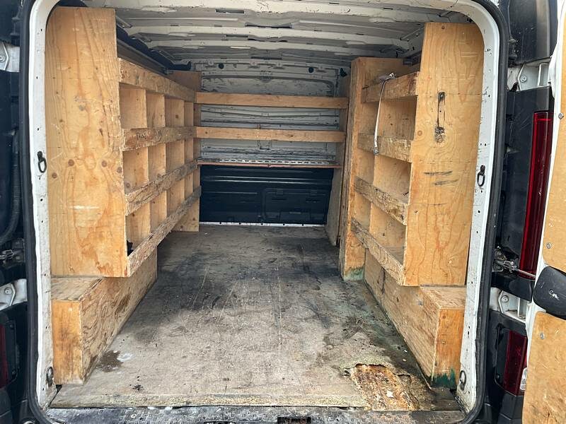 <h1>RENAULT TRAFIC  3 </h1>