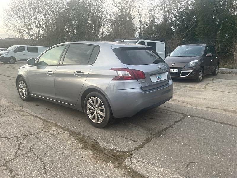 <h1>PEUGEOT 308 II 2016</h1>