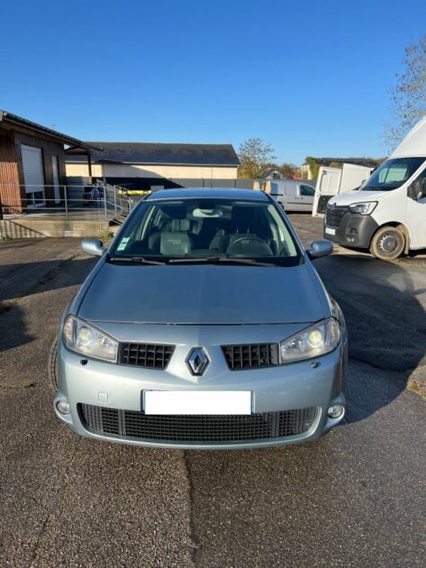 <h1>RENAULT MEGANE 2.0I - 16V TURBO RS 2005 225ch</h1>